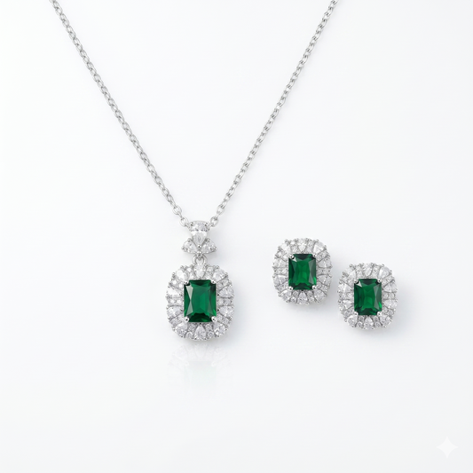 Inaya Pendant Set