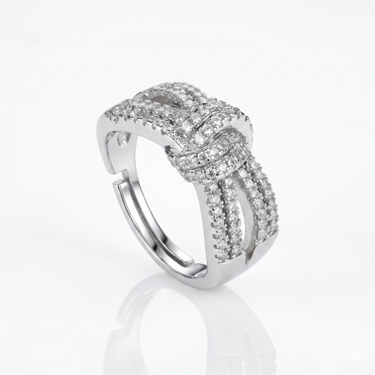 Amelia Knot Ring